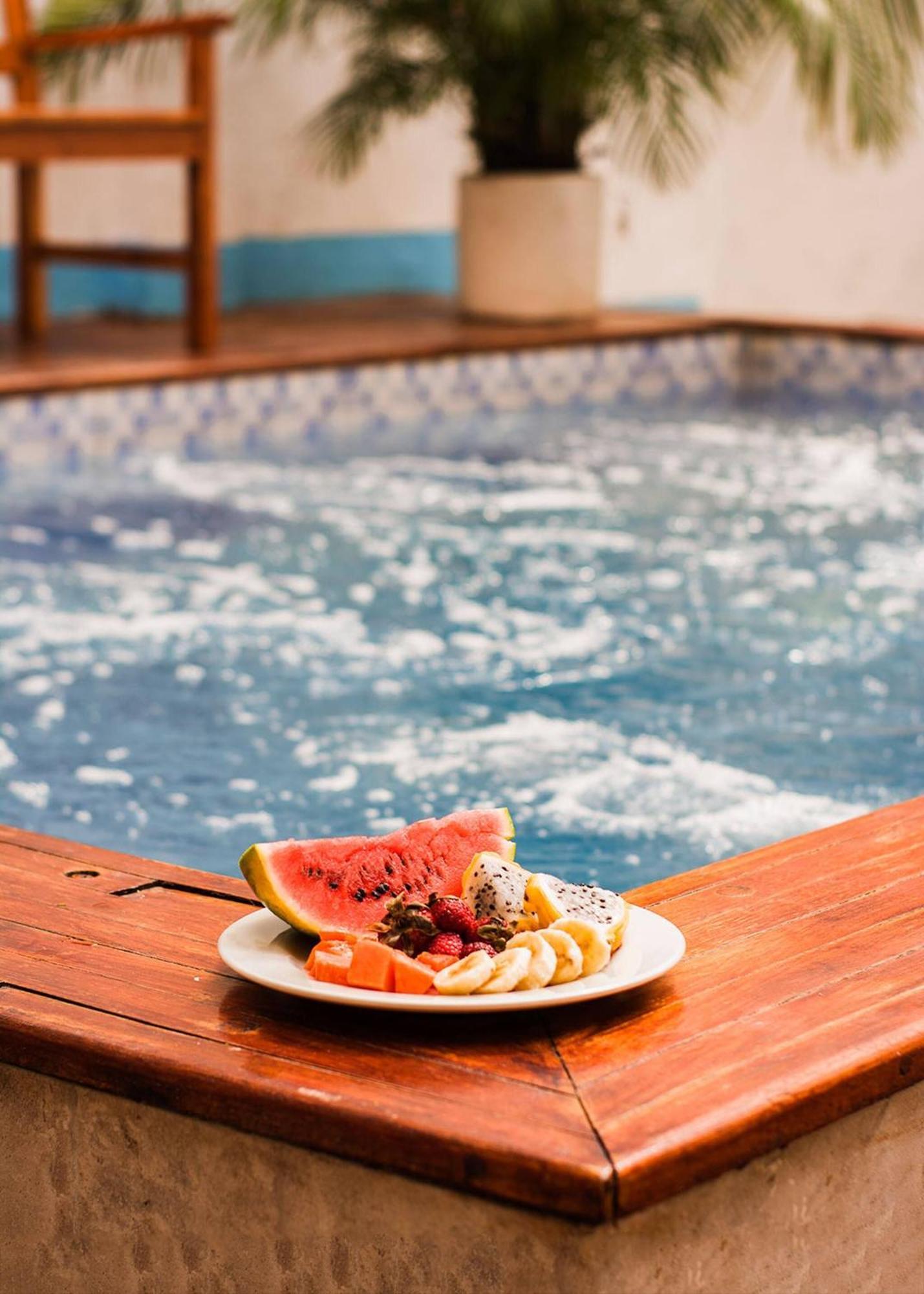 Сasa de vacaciones Hb-m8 House With 8 Bedrooms, Pool And Near The Sea